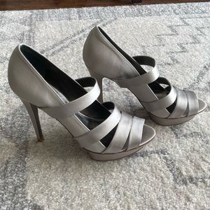BCBGMAXAZRIA Silver Satin Heel Shoes - Size 9